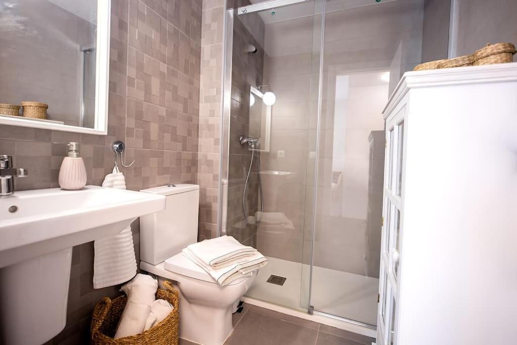 Nautilus Beach Apartment - Apartamento Azul Рота Екстер'єр фото